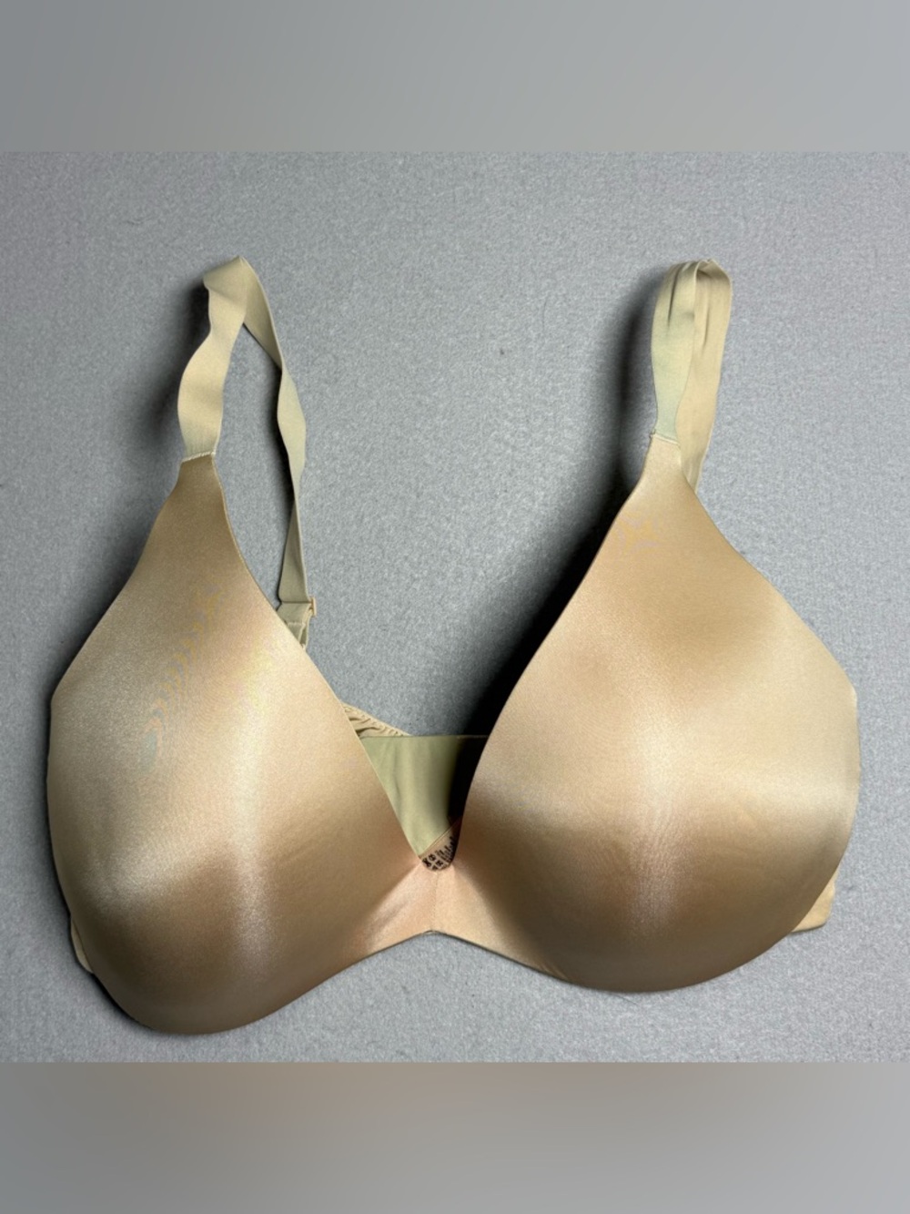 Skims 38DDD Plunge Ultimate Push Up Bra No Underwire - Sand  Color READ